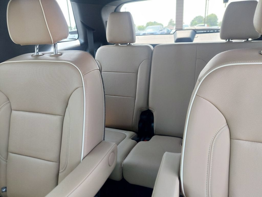 2022 Chevrolet Traverse Premier