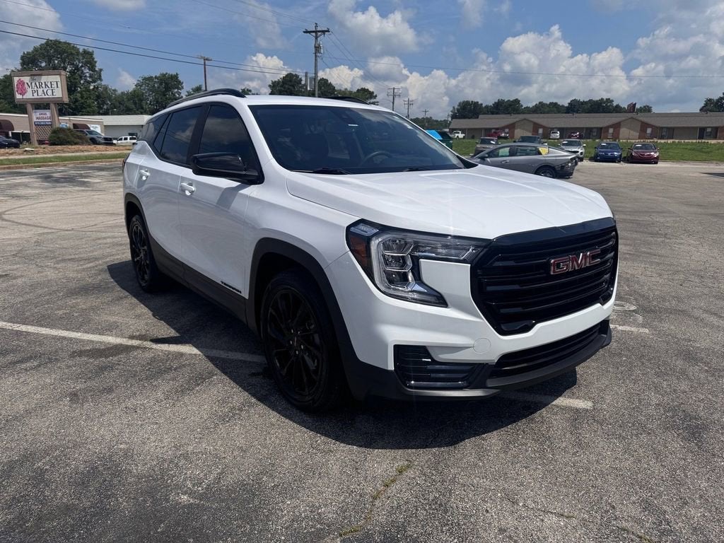 2023 GMC Terrain SLE