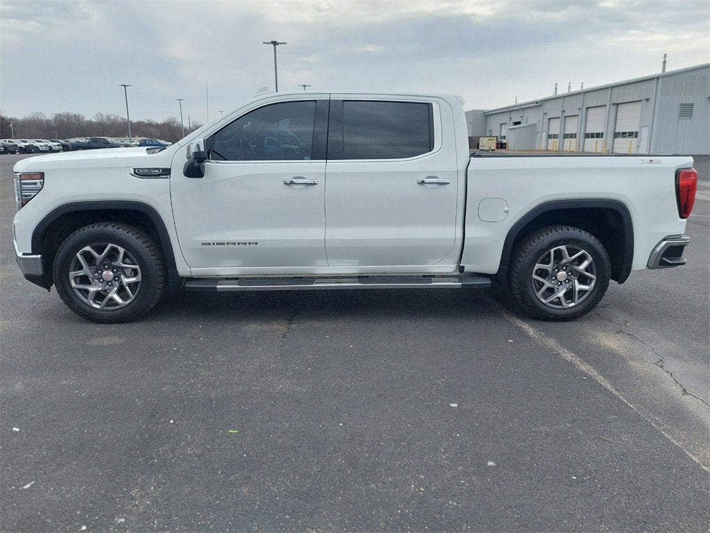 2022 GMC Sierra 1500 SLT