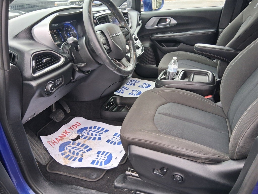 2020 Chrysler Pacifica Touring