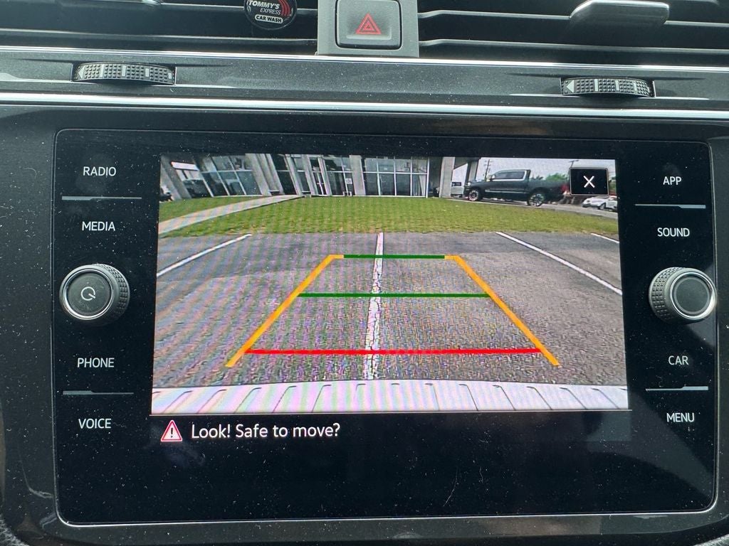 2023 Volkswagen Tiguan 2.0T SE
