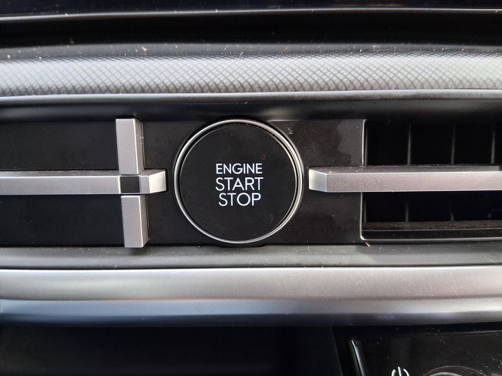 2025 Hyundai Santa Fe SE