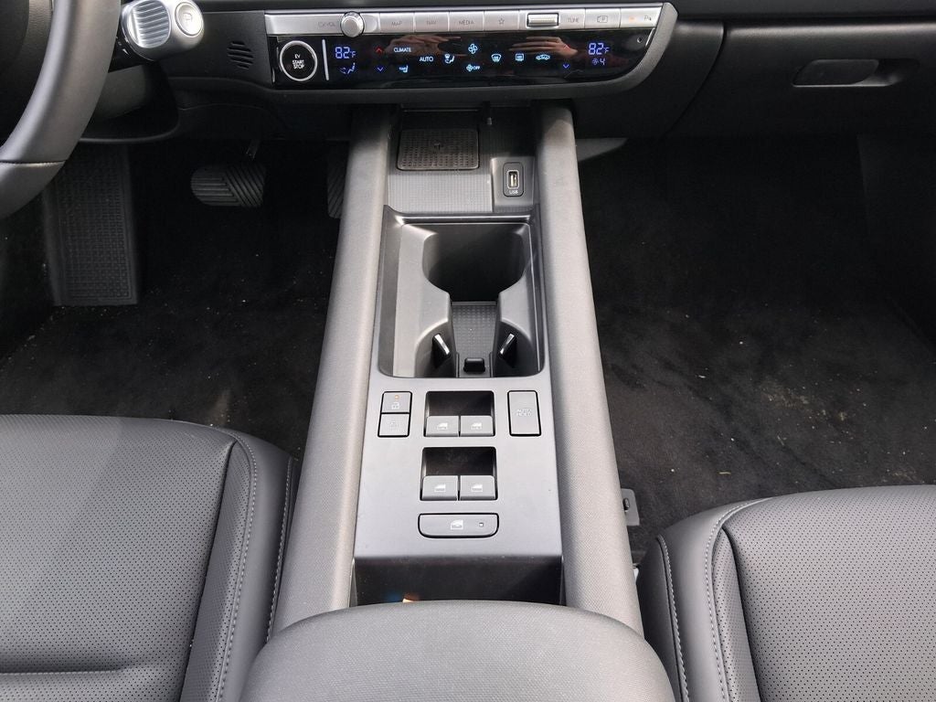 2024 Hyundai IONIQ 6 SEL