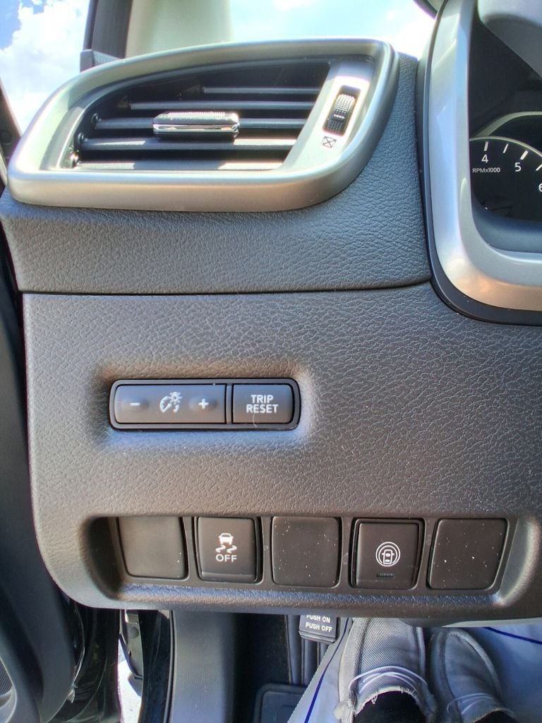 2024 Nissan Murano SV