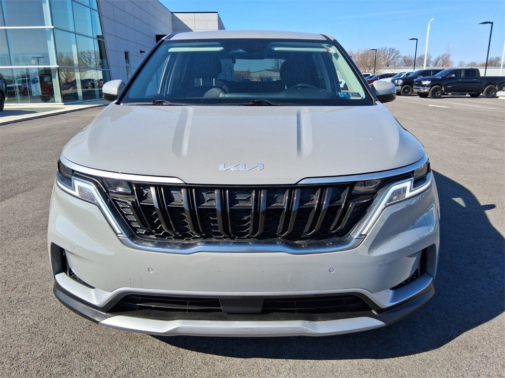 2024 Kia Carnival EX